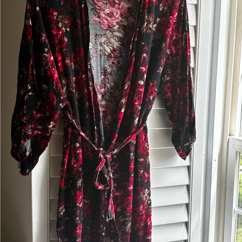 Pinkblush Black and Red Floral Robe